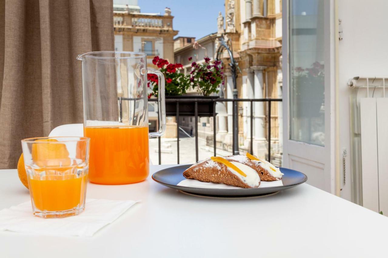 I Balconi Di San Domenico Apartment Palermo Luaran gambar